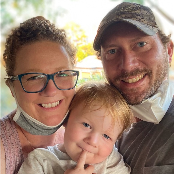 Meet your Posher, Jenny - Picture 1 of 3